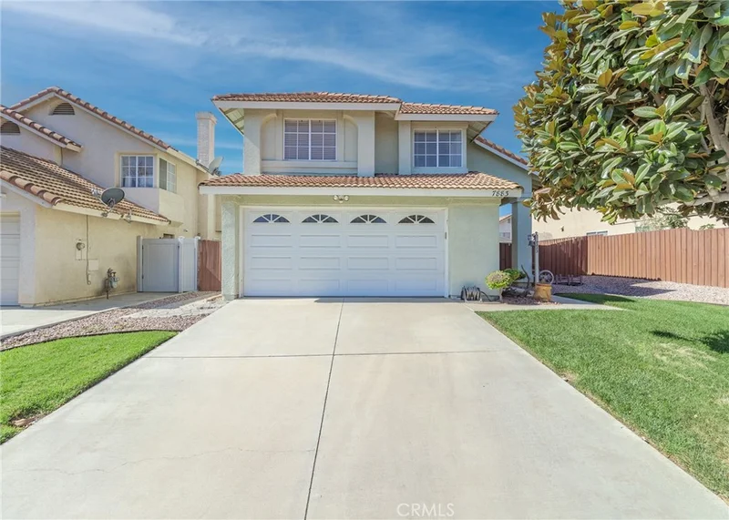7883 Linares Avenue, Jurupa Valley, CA 92509