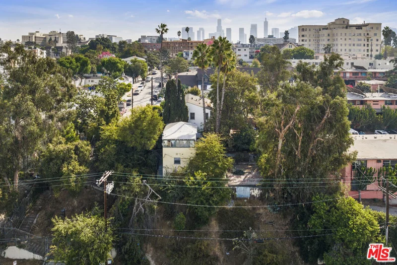 2576 W 5th Street, Los Angeles, CA 90057