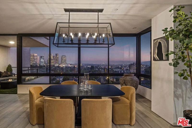 10350 Wilshire Boulevard 804, Los Angeles, CA 90024
