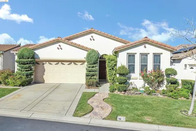 368 Canyon Spring Dr