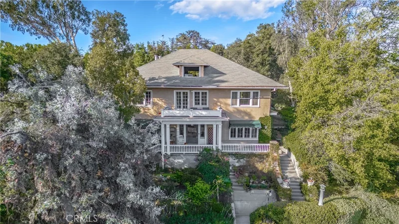 555 S Grand Avenue, Pasadena, CA 91105