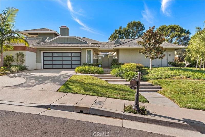 27 Lucerne 35, Newport Beach, CA 92660