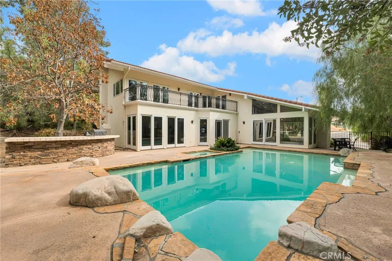 23 Buckskin Road, Bell Canyon, CA 91307