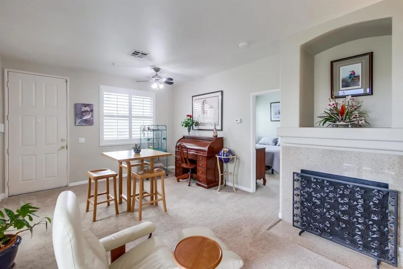 11454 Via Rancho San Diego 202, El Cajon, CA 92019