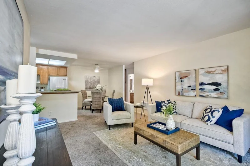 432 Edgehill Lane 32, Oceanside, CA 92054