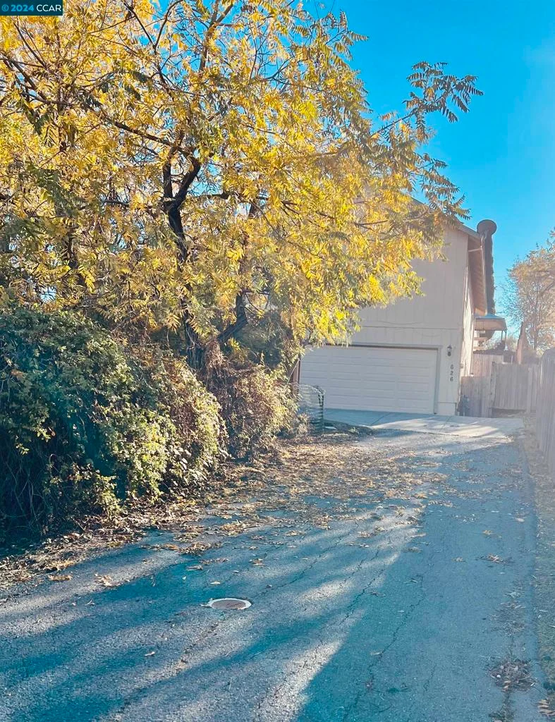 626 Central Ave, Martinez, CA 94553