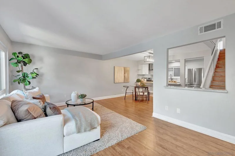 623 Whitney Way 141, Costa Mesa, CA 92626