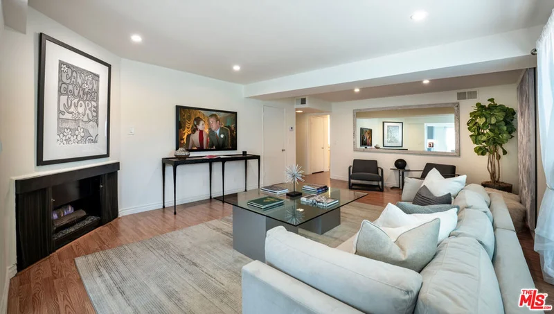 1021 N Crescent Heights Boulevard 106, Los Angeles, CA 90046