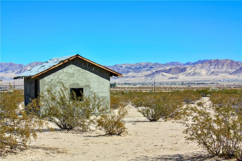 1234567 89 Meldora Avenue, 29 Palms, CA 92277