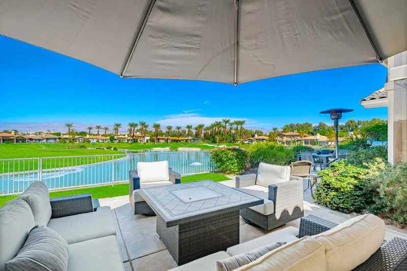 880 Deer Haven Circle, Palm Desert, CA 92211