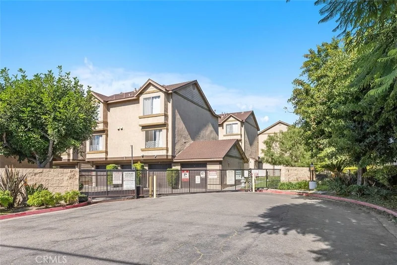 4201 W 5th Street 225, Santa Ana, CA 92703