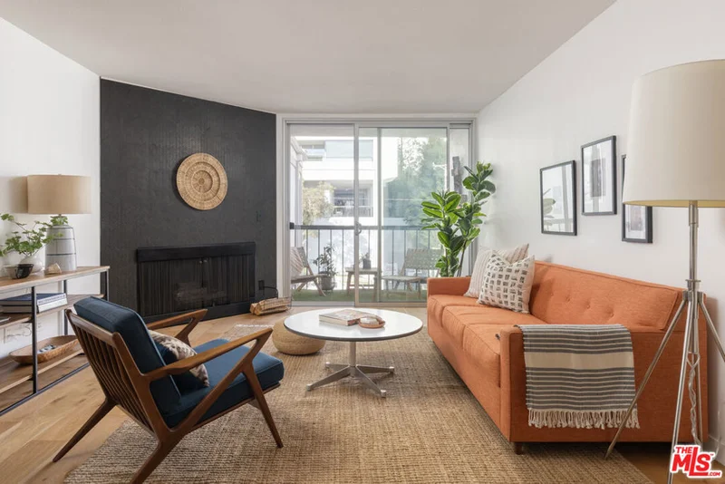8530 Holloway Drive 307, West Hollywood, CA 90069