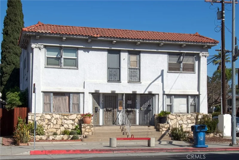 1169 E Broadway, Long Beach, CA 90802