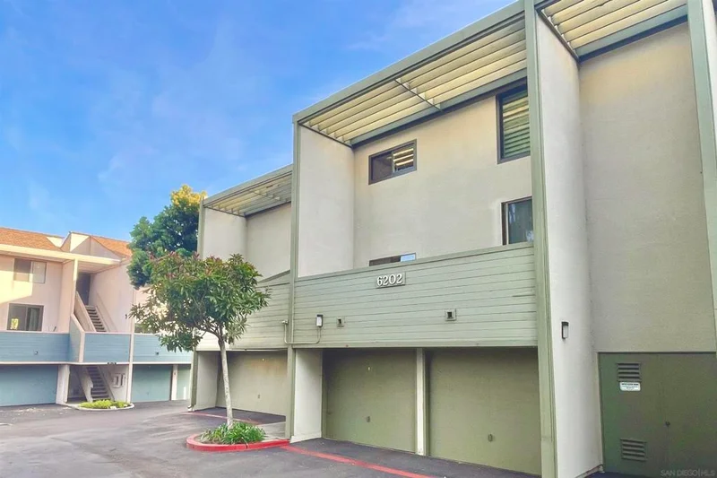 6202 Agee St 107, San Diego, CA 92122