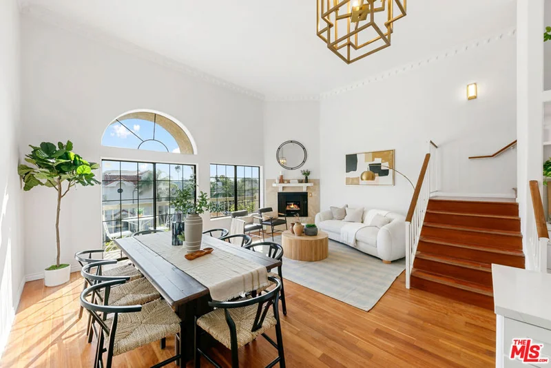 8651 W Olympic Boulevard 308, Los Angeles, CA 90035