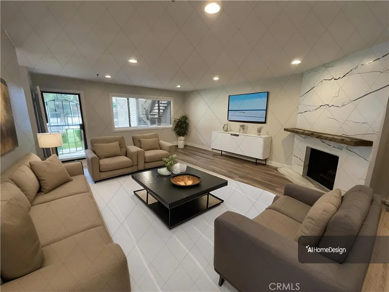 7715 Newman Avenue 104, Huntington Beach, CA 92647