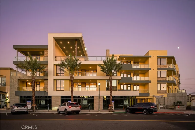 414 Main Street 405, Huntington Beach, CA 92648