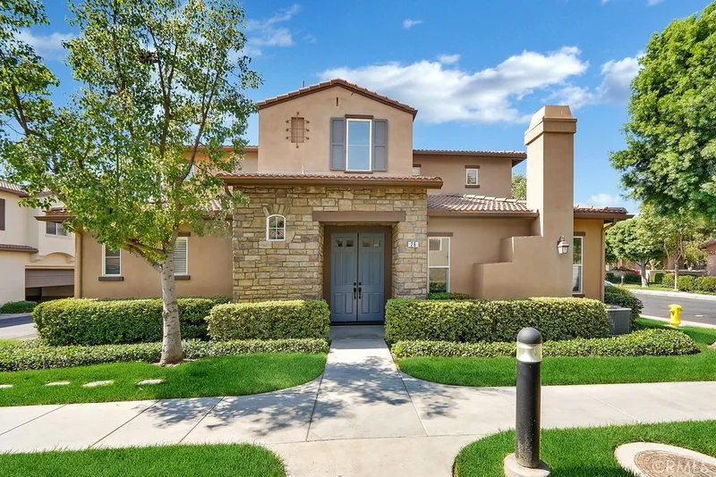 26 Moonstone, Irvine, CA 92602