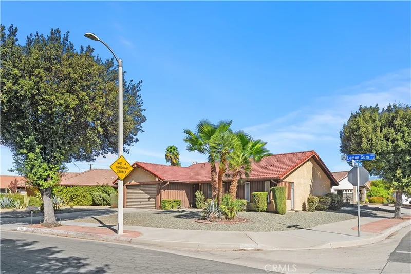 1150 Lemon Gum Lane, Hemet, CA 92545