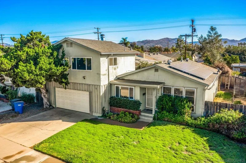 509 Roselle Ave, El Cajon, CA 92021
