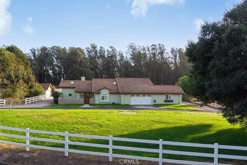 2247 Idyllwild Place, Arroyo Grande, CA 93420