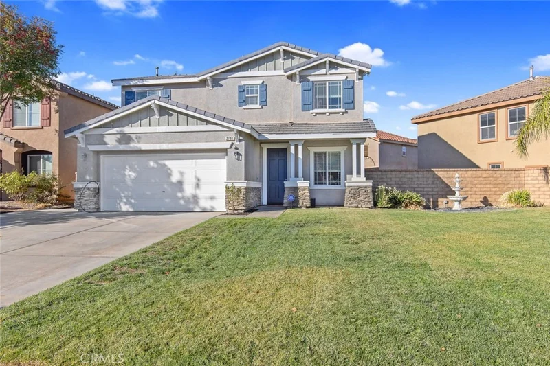 2700 Senna Lane, Palmdale, CA 93551