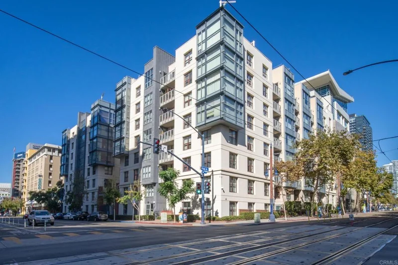 1150 J Street 414, San Diego, CA 92101