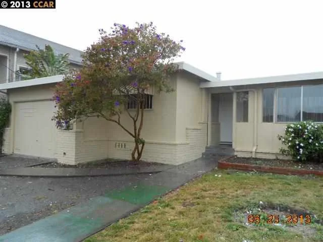 519 22nd St, Richmond, CA 94804-3901