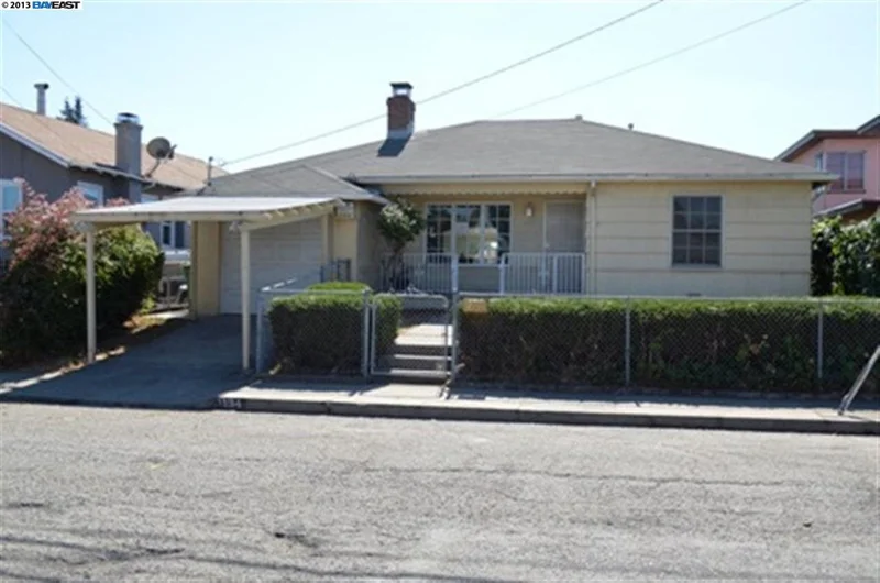 1134 107th Ave, Oakland, CA 94603-3820