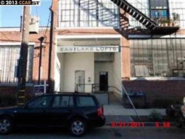 1018 4th Avenue #110, Oakland, CA 94606-2828