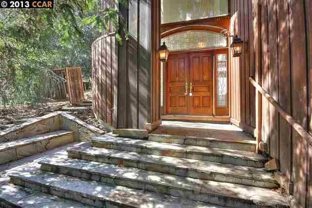 4120 Happy Valley Rd, Lafayette, CA 94549-2411