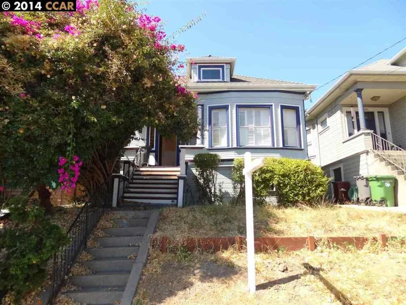 4155 Howe St, Oakland, CA 94611-5117