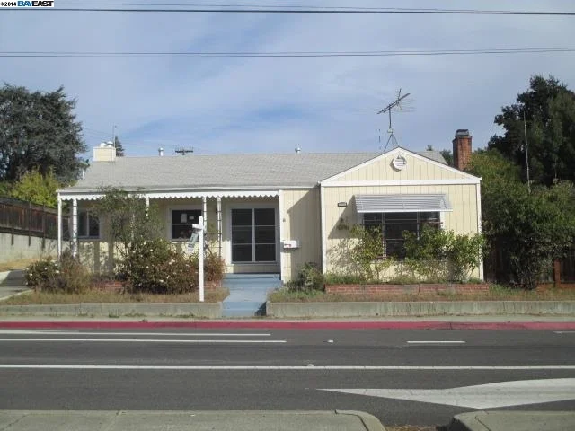 18836 Redwood Road, Castro Valley, CA 94546