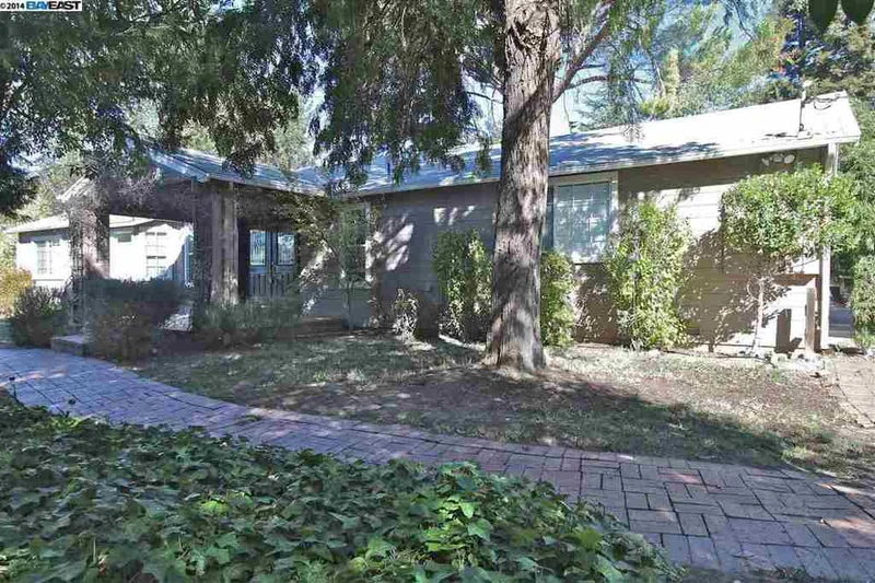 301 Livorna Heights, Alamo, CA 94507