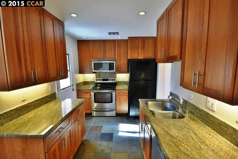 1153 San Ramon Valley Blvd, Danville, CA 94526