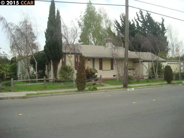 1230 29th St, Richmond, CA 94804