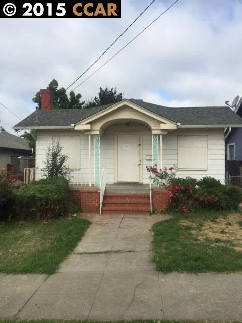 5219 Belvedere St, Oakland, CA 94601