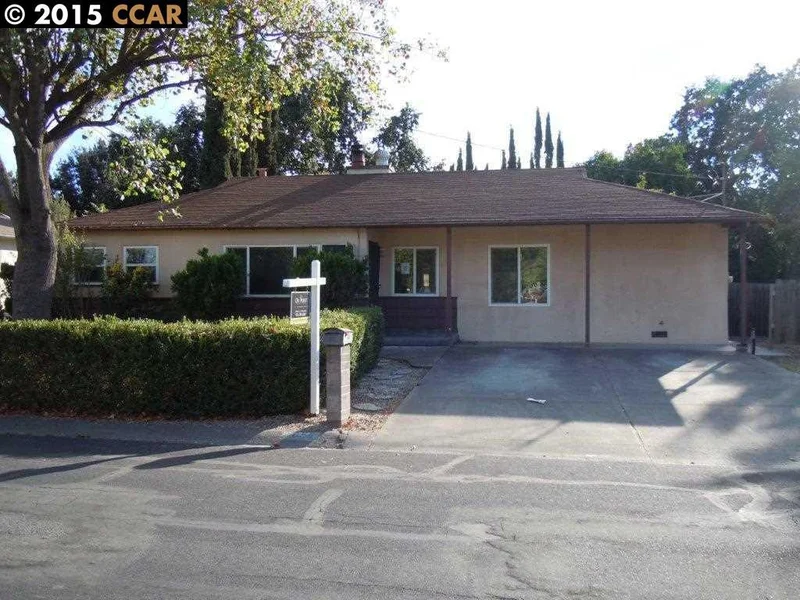 1039 Orange St, Concord, CA 94518