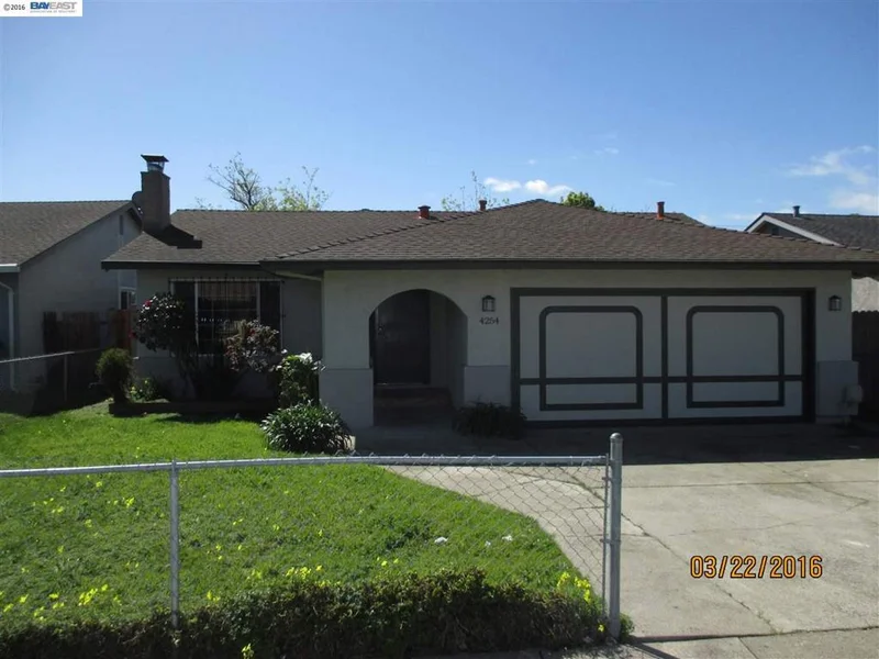 4254 Bell Avenue, Richmond, CA 94804
