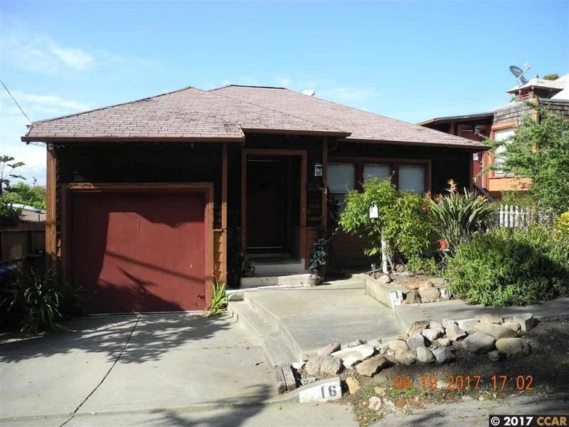 10 Baldwin Ave, Crockett, CA 94525