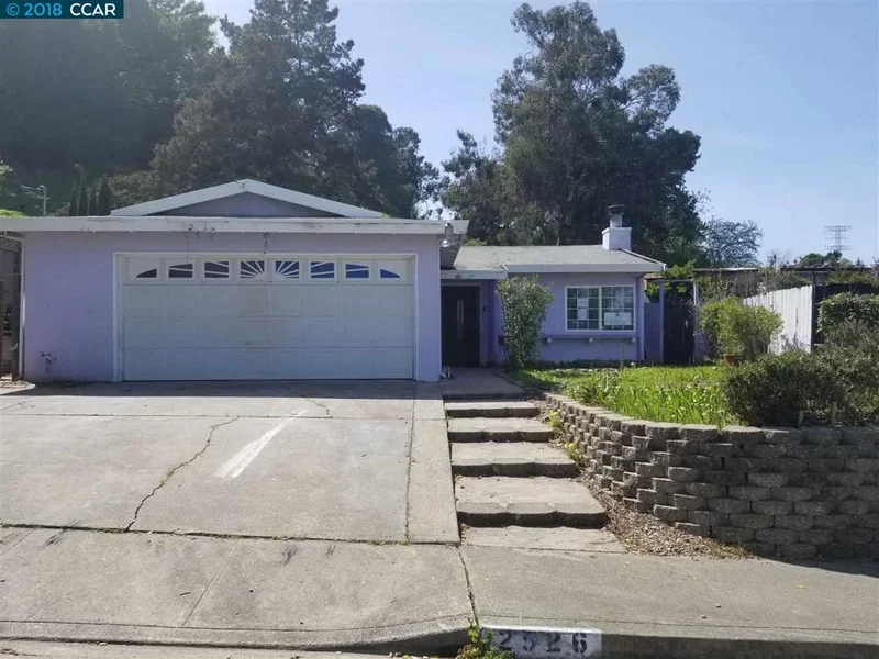 2526 Duncan Rd, Pinole, CA 94564