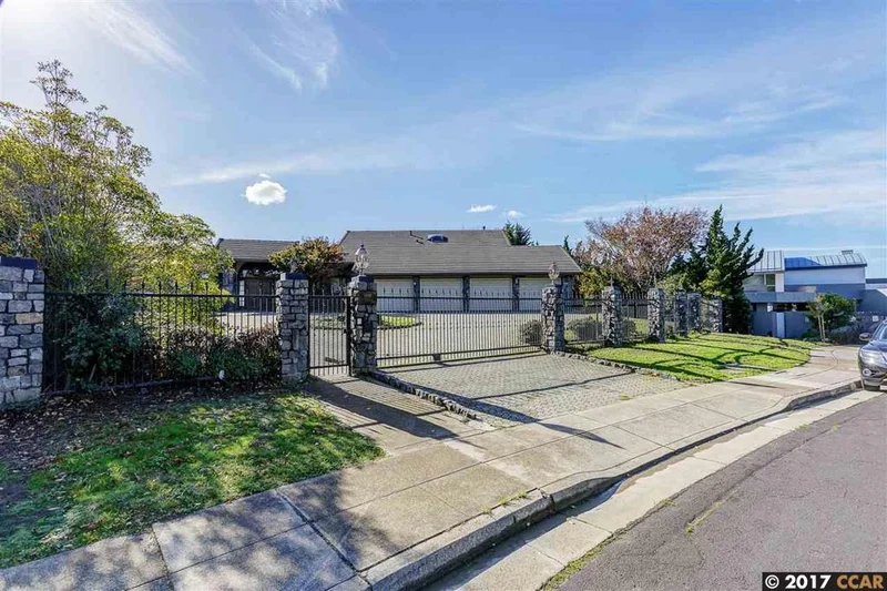 4608 Rockingham Court, Oakland, CA 94619