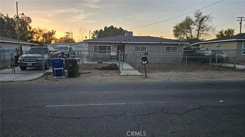 5521 Beach Street, Riverside, CA 92509