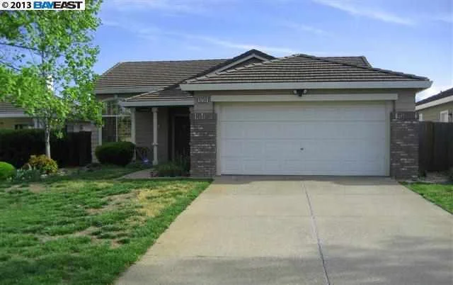 5238 Prewett Ranch Dr, Antioch, CA 94531-8477