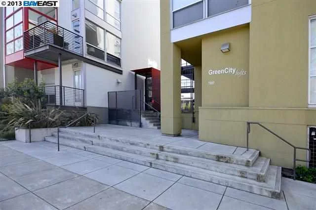1007 41st St. #433, Oakland, CA 94608