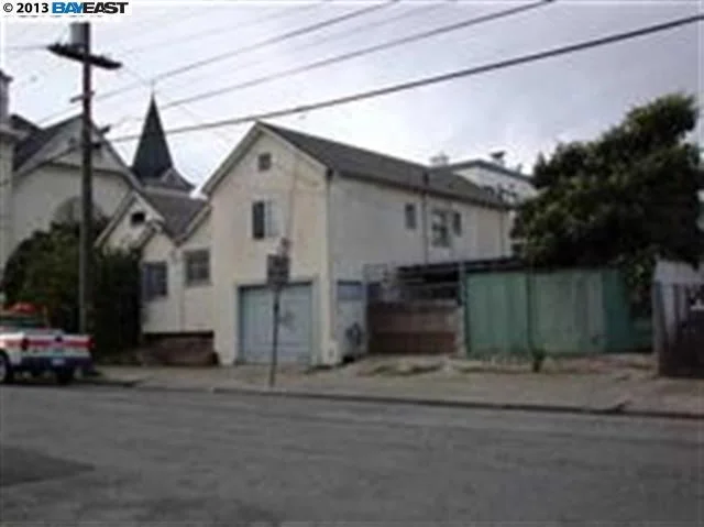 1154 15th St, Oakland, CA 94606-3855