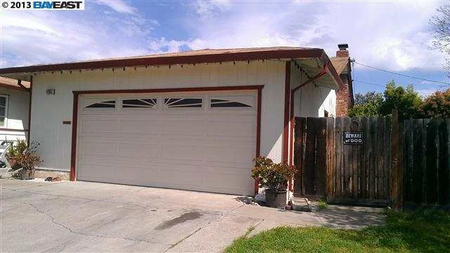 42662 Queens Park Ct, Fremont, CA 94538-3946