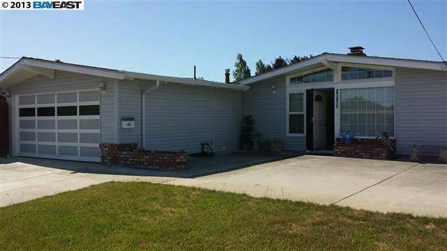 27471 La Porte Ave, Hayward, CA 94545-4738