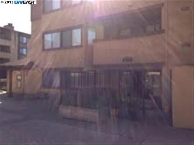 26937 Hayward Blvd #111, Hayward, CA 94542-2023