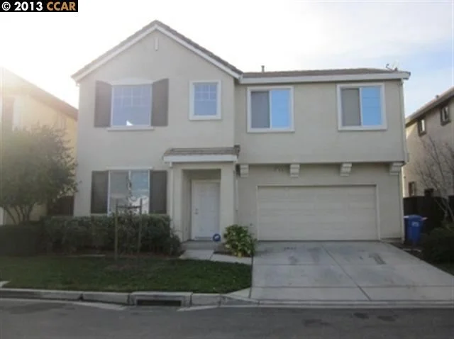1143 Chesapeake Dr, Pittsburg, CA 94565-4488
